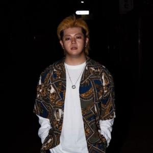 WIN的專輯UNFOLLOW