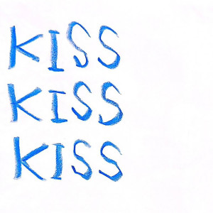 收聽TENDOUJI的KissKissKiss (feat.Maika Loubté)歌詞歌曲