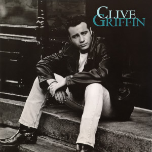 收聽Clive Griffin的Love TKO歌詞歌曲