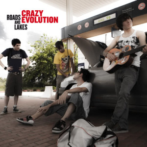 ดาวน์โหลดและฟังเพลง The Best Summer พร้อมเนื้อเพลงจาก Crazy Evolution