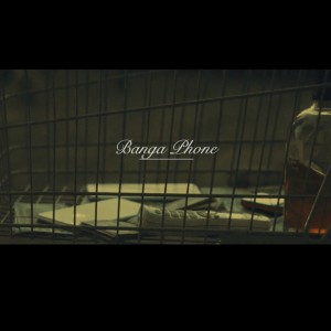 收聽Island Trap的Banga Phone (feat. ReeZp & Bazzle Kid)歌詞歌曲