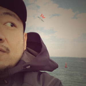 Listen to 谁是吴东伟 (创作demo) song with lyrics from 大飞