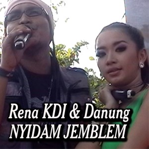 Dengarkan Nyidam Jemblem (Explicit) (其他) lagu dari Rena Kdi & Danung dengan lirik