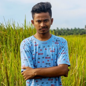 收聽Misbah Al Zizi的Saat Bersama歌詞歌曲