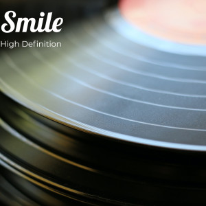 High Definition的专辑Smile