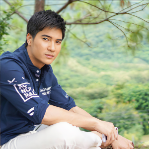 ไมค์ ภัทรเดช ดาวน์โหลดและฟังเพลงฮิตจาก ไมค์ ภัทรเดช