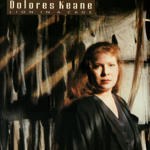 ดาวน์โหลดและฟังเพลง Across The Bridge พร้อมเนื้อเพลงจาก Dolores Keane