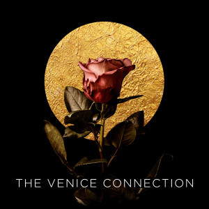 收聽The Venice Connection的When the Earth Caught Fire歌詞歌曲