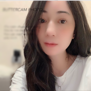 Listen to 少女心 (cover: 黎瑞恩) (完整版) song with lyrics from SnowRu陈雪茹