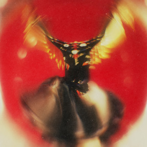 Lodia Mija的专辑Mass Hysteria (Explicit)