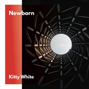 Newborn dari Kitty White