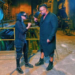 Dengarkan Проблем lagu dari Konstantin dengan lirik