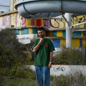 default playlist img