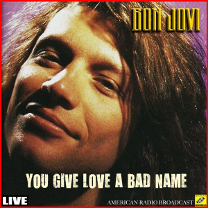 Dengarkan lagu Lay Your Hands On Me (Live) nyanyian Bon Jovi dengan lirik