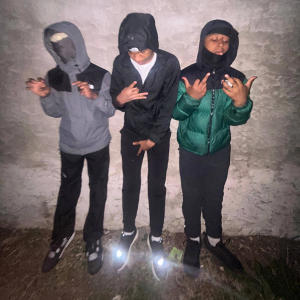 ดาวน์โหลดและฟังเพลง Tim duncan (feat. lile4our) (Explicit) พร้อมเนื้อเพลงจาก Bbydiefi