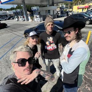 收聽The Bad Circus的The Song of the Summer (feat. smrtdeath)歌詞歌曲