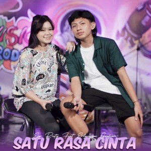 收听Esa Risty的Satu Rasa Cinta歌词歌曲