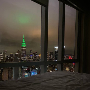 收听Loss Mad Vems Music的AYANG歌词歌曲