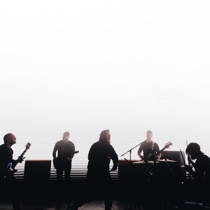 ดาวน์โหลดและฟังเพลง Peace That Starts the War (Live Session) พร้อมเนื้อเพลงจาก Wolves at the Gate