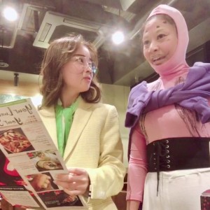 Dengarkan lagu IPPANCHINPANGII (feat. TOMODACHI) nyanyian Satomi Shigemori dengan lirik