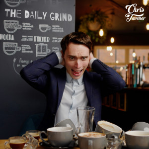收聽Chris Tavener的The Daily Grind歌詞歌曲