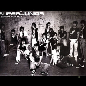 ดาวน์โหลดและฟังเพลง U (Korean Version) พร้อมเนื้อเพลงจาก Super Junior