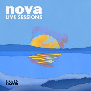 Listen to Scarborough Girl (Live at Plus Près de Toi) song with lyrics from Radio Nova