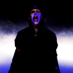 ดาวน์โหลดและฟังเพลง Cry Little Sister พร้อมเนื้อเพลงจาก Marilyn Manson