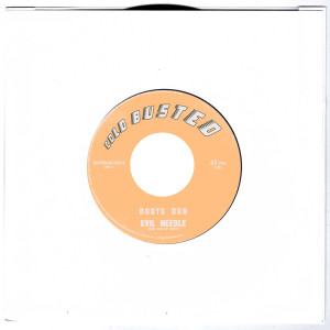 ดาวน์โหลดและฟังเพลง My Music พร้อมเนื้อเพลงจาก Q Funktion