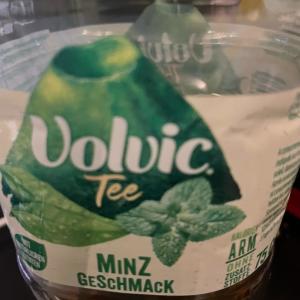 收聽Junge Hektor的volvic sound (Explicit)歌詞歌曲