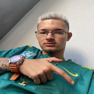 收聽Dj Menor Rf的Mtg Para De Matar Aula e ir La Pra Casa (Explicit)歌詞歌曲