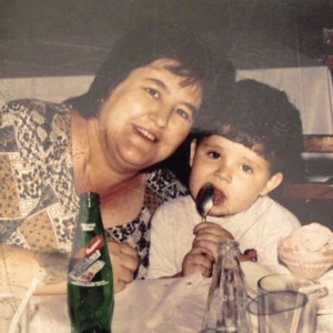 收聽Yellownardo的Wolfmother歌詞歌曲