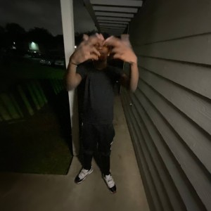 收聽24TAY的JUST BEING HONEST (feat. $aturn) (Explicit)歌詞歌曲