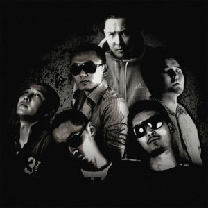 ดาวน์โหลดและฟังเพลง Он Цаг Хугацаа พร้อมเนื้อเพลงจาก VanQuish