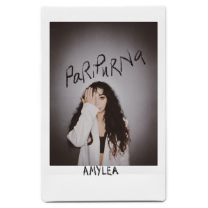 ดาวน์โหลดและฟังเพลง Paripurna พร้อมเนื้อเพลงจาก Amylea