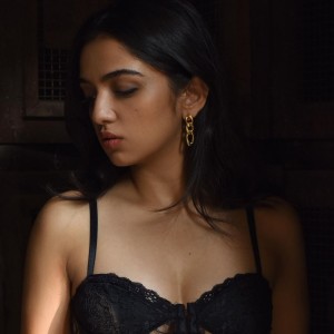 Dengarkan Chal Sath Mere (Slowed Reverb) lagu dari Aahil World dengan lirik