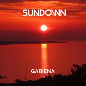 Gabiena的專輯SUNDOWN (feat. RUNN & pluko) [Explicit]