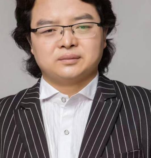 李洪超
