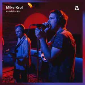 收聽Mike Krol的Cease and Desist (Audiotree Live Version)歌詞歌曲