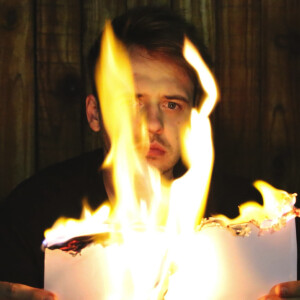 default playlist img