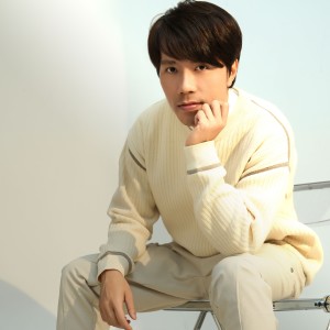 Listen to 师说 song with lyrics from 黄信斌