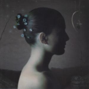ดาวน์โหลดและฟังเพลง Black Spaces Between Stars พร้อมเนื้อเพลงจาก Gezoleen