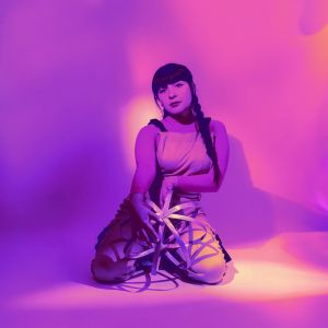 Listen to Kairos song with lyrics from María Compás