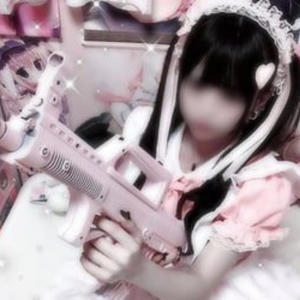 收聽Asurah的!xo! (feat. rezlaine, ashes. & dgtldaydream) (Explicit)歌詞歌曲