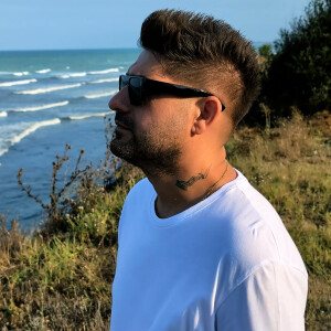 default playlist img