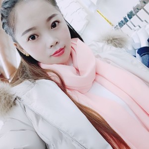 Listen to 不负相思不负卿 (伴奏) song with lyrics from 琴琴