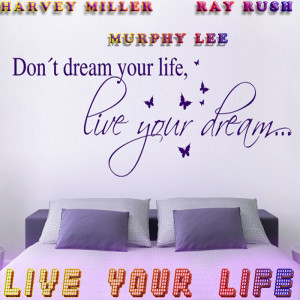 ดาวน์โหลดและฟังเพลง Live Your Life (Explicit) พร้อมเนื้อเพลงจาก Harvey Miller