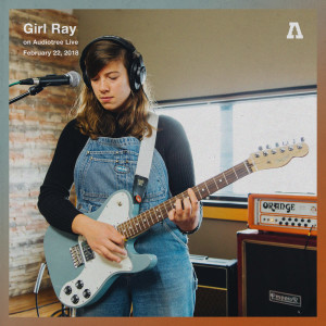 收听Girl Ray的Trouble (Audiotree Live Version)歌词歌曲