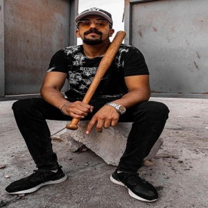 ดาวน์โหลดและฟังเพลง علي عيني مش قصدي ياروحي พร้อมเนื้อเพลงจาก Abdo Saytara
