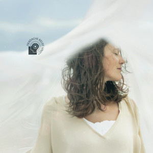 ดาวน์โหลดและฟังเพลง Unformed Name พร้อมเนื้อเพลงจาก Headache Relief Unit